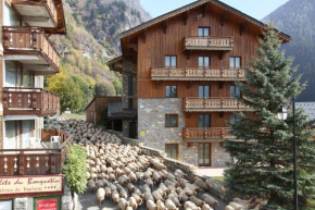 Apartment Renard 140m2 - 5-6 rooms - Living room with fireplace
